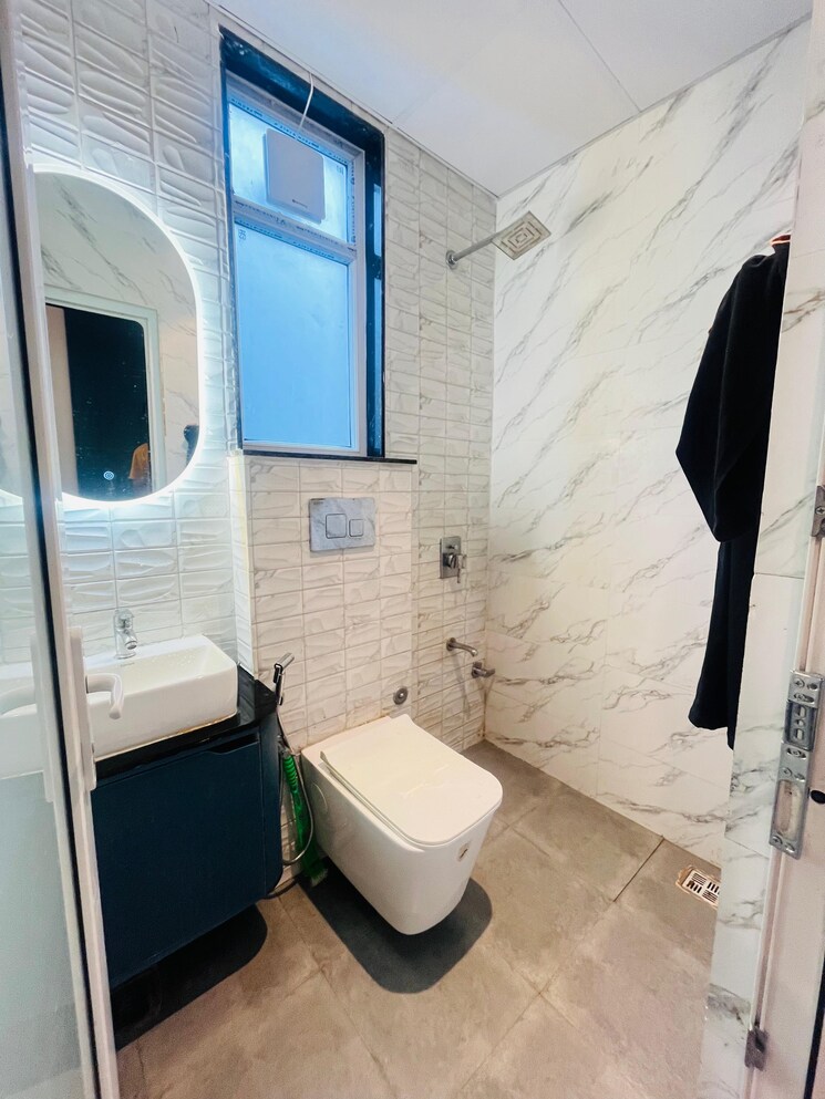 Bathroom, sector 40 Studio 648 Sq.Ft. Builder Floor In Sector 40 Gurgaon 9185036