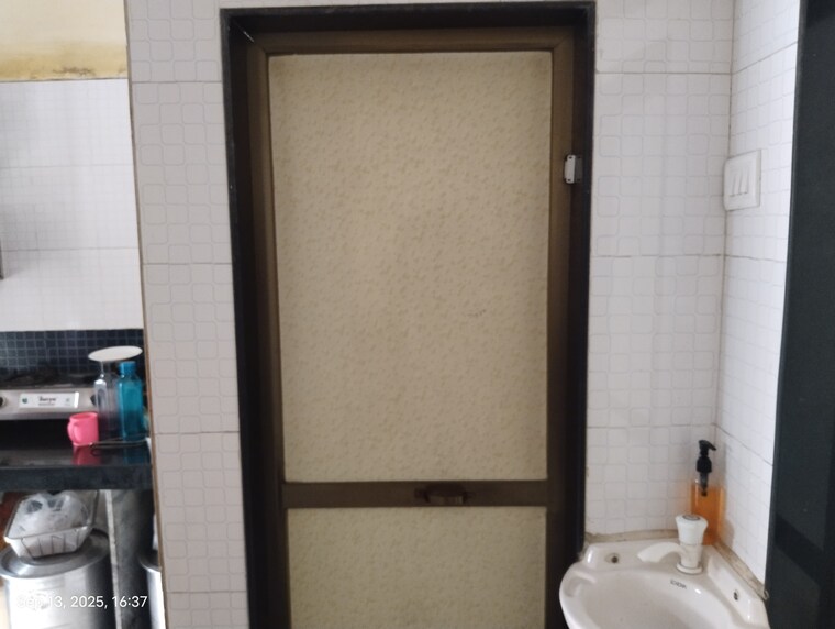 Bathroom, om-sai-heights-phase-ii 1 RK 425 Sq.Ft. Apartment In Morya Nagar Palghar 9185048