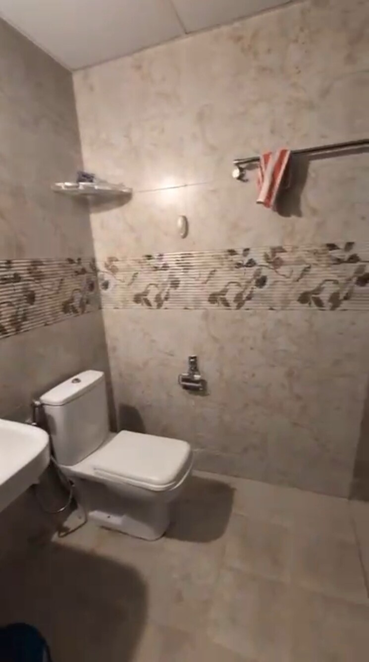 Bathroom, lanco-hills-apartments 3 Bedroom 1535 Sq.Ft. Apartment In Manikonda Hyderabad 9185049