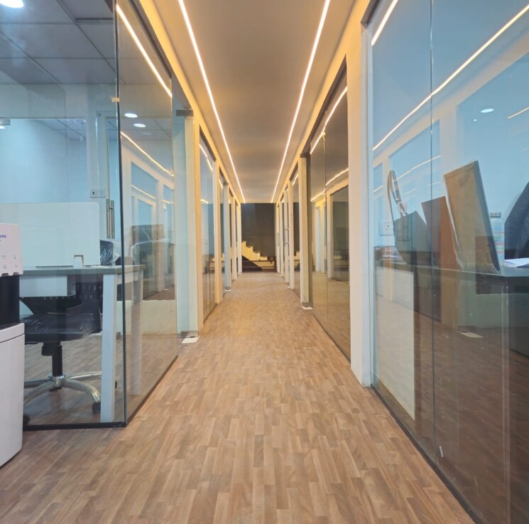 undefined, sector 16 Commercial Office Space in IT/SEZ 500 Sq.Ft. In Sector 16 Noida 9185047