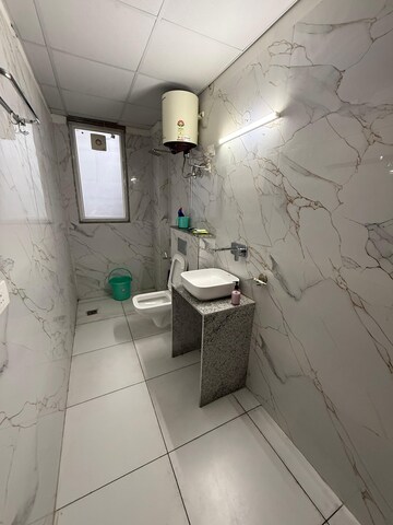 Master Bedroom in 2 BHK Builder Floor at Sector 38 – for Rent