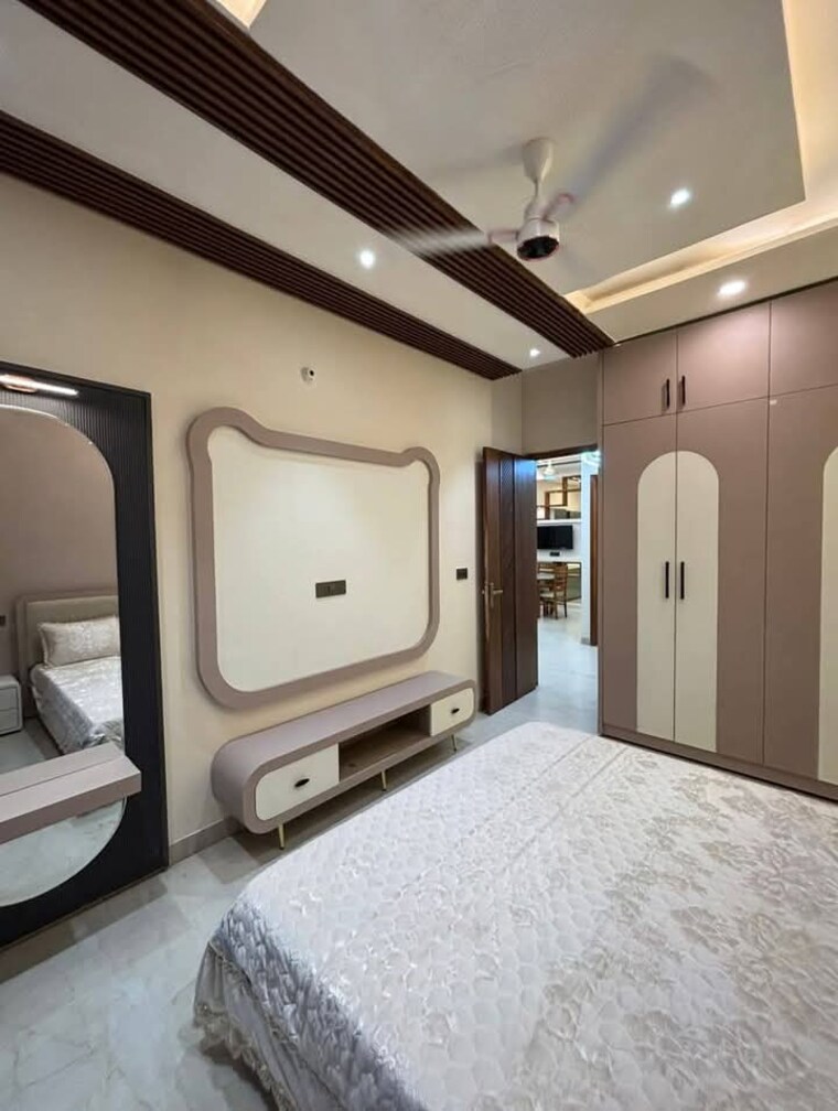 Room, sector 124 4 Bedroom 114 Sq.Yd. Independent House In Sector 124 Mohali 9185080