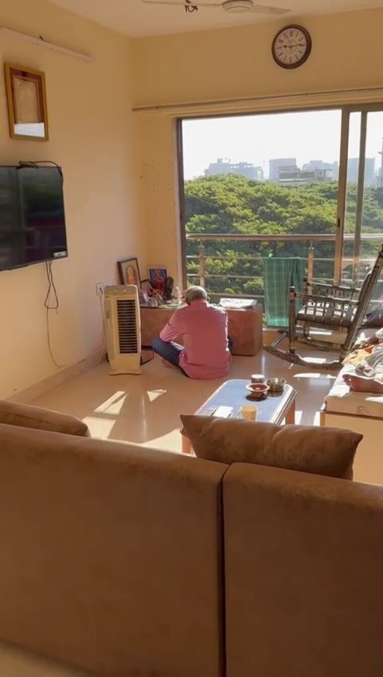Living Room, santacruz east 2 Bedroom 700 Sq.Ft. Apartment In Santacruz East Mumbai 9185078
