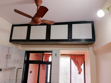 Furnished Amenities in 1 BHK Apartment at Vakola – for Rent