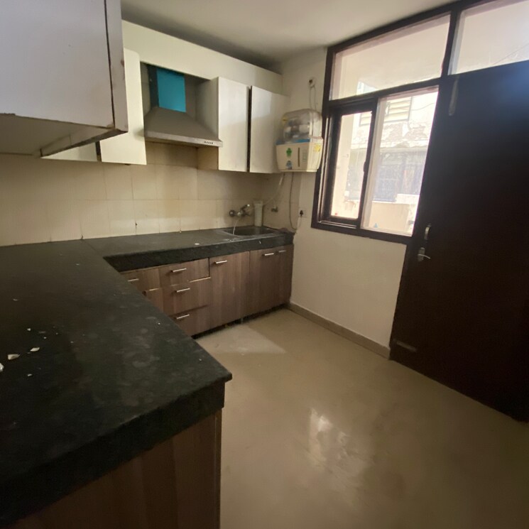 Kitchen, maya-garden-city 2 Bedroom 1307 Sq.Ft. Apartment In Nagla Road Zirakpur 9185108