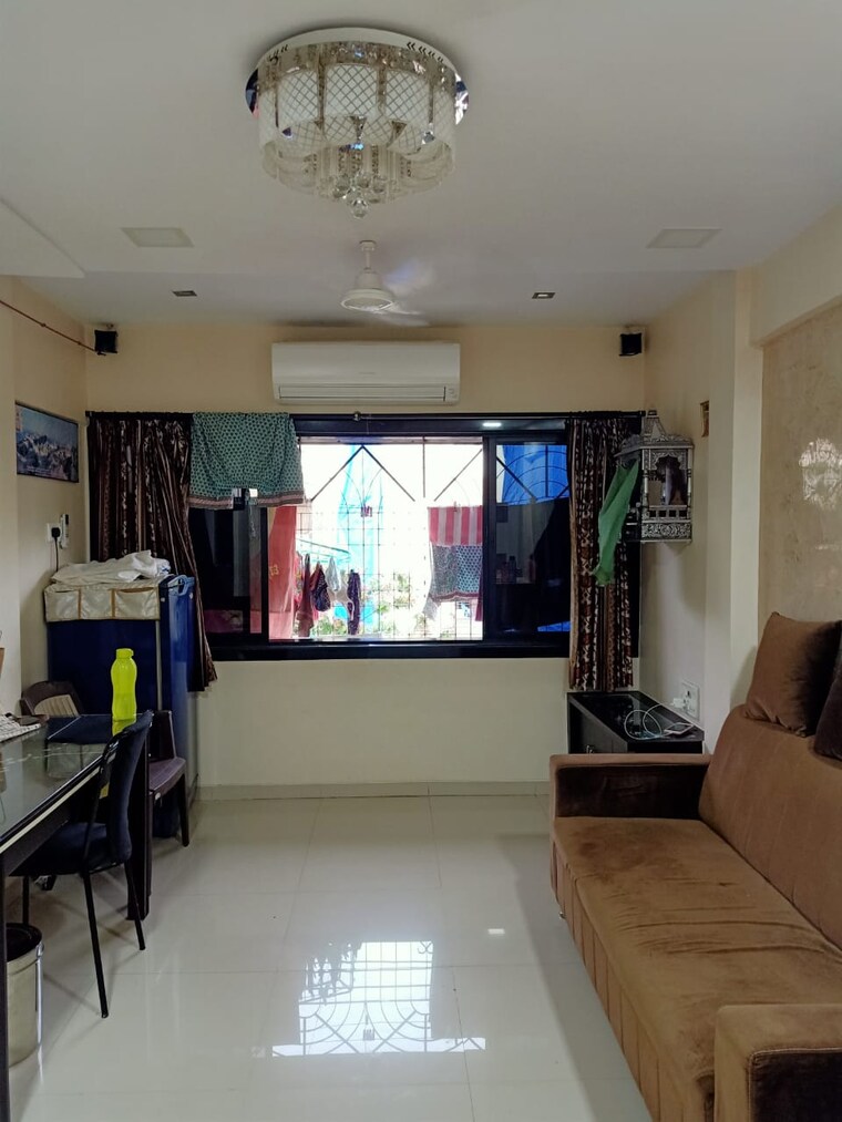 Team Area, dwarka-chs-borivali 1.5 Bedroom 750 Sq.Ft. Apartment In Borivali West Mumbai 9185126