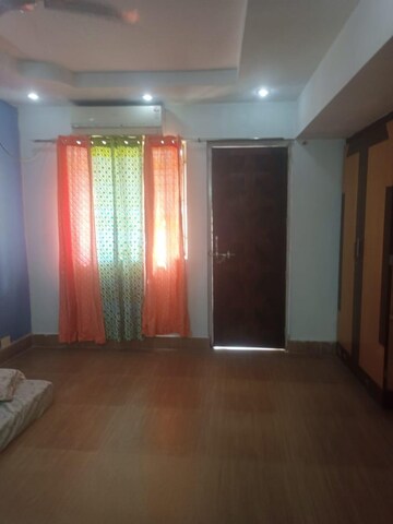 Bedroom in 5 BHK Penthouse at Shrachi Greenwood Park Extension, Rajarhat New Town – for Rent