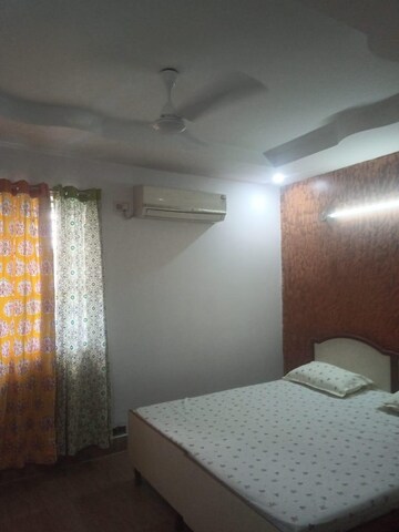 Bedroom in 5 BHK Penthouse at Shrachi Greenwood Park Extension, Rajarhat New Town – for Rent