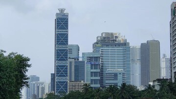  Office Space For Rent in Sunshine Tower Dadar, Dadar West