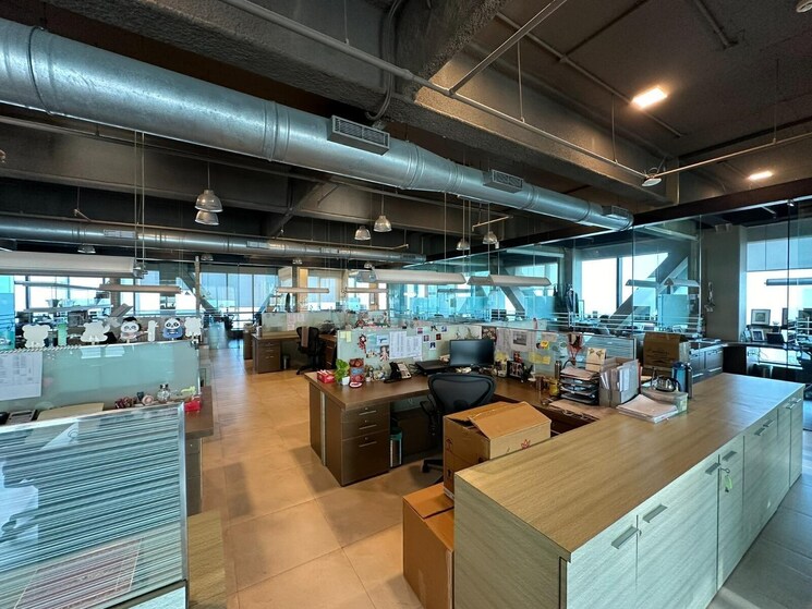 Gym, sunshine-tower-dadar Commercial Office Space 5000 Sq.Ft. In Dadar West Mumbai 9185125