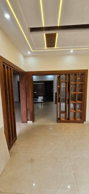 Room in 5 BHK Independent House at Sector 125 – for Sale