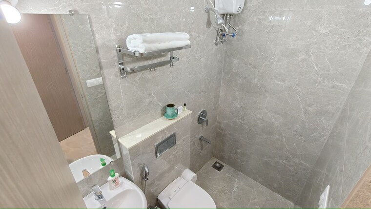 Bathroom, sheth-vasant-blossom 2 Bedroom 685 Sq.Ft. Apartment In Marol Mumbai 9185149
