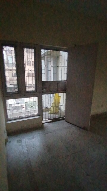 Master Plan in 2 BHK Apartment at Srijan Apartments, Sector 62 – for Rent