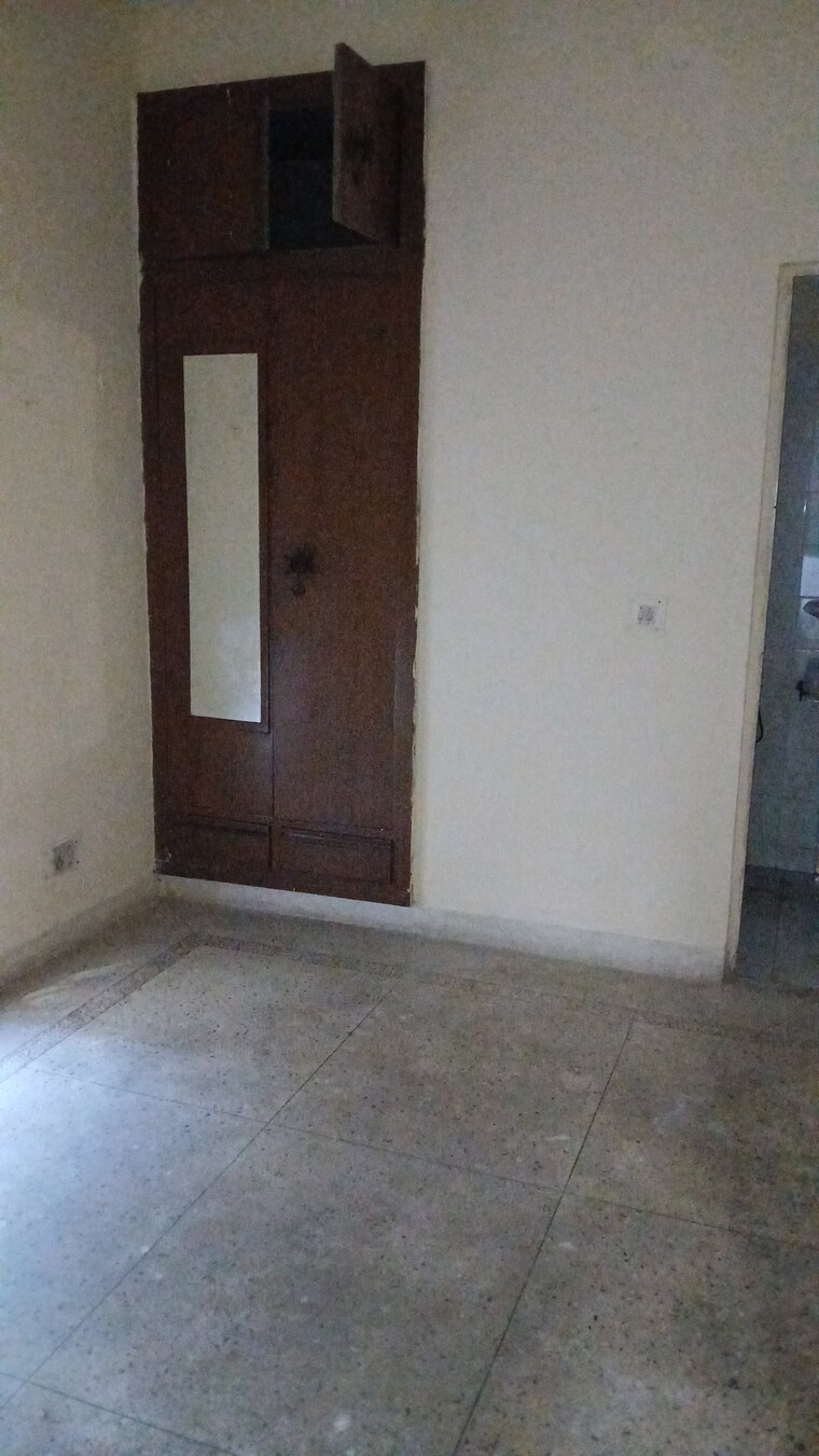 undefined, srijan-apartments 2 Bedroom 1000 Sq.Ft. Apartment In Sector 62 Noida 9185166