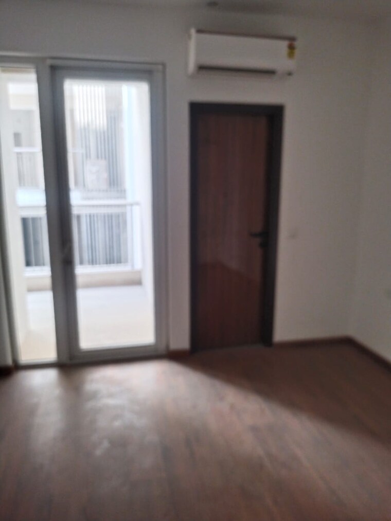 Room, dlf city phase 3 4 Bedroom 270 Sq.Yd. Builder Floor In Dlf City Phase 3 Gurgaon 9185162