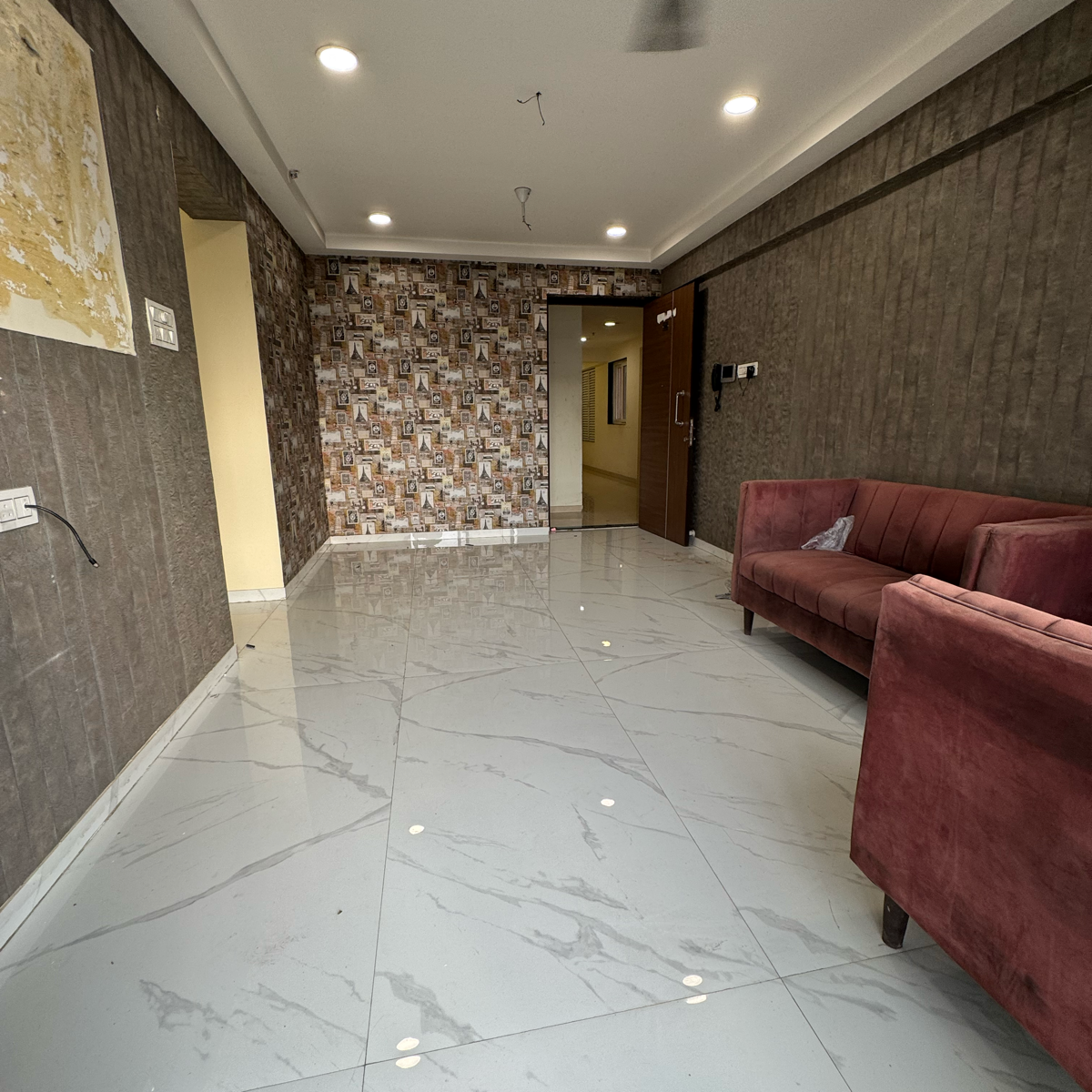 2 BHK + Pooja Room Apartment For Rent in JK Iris