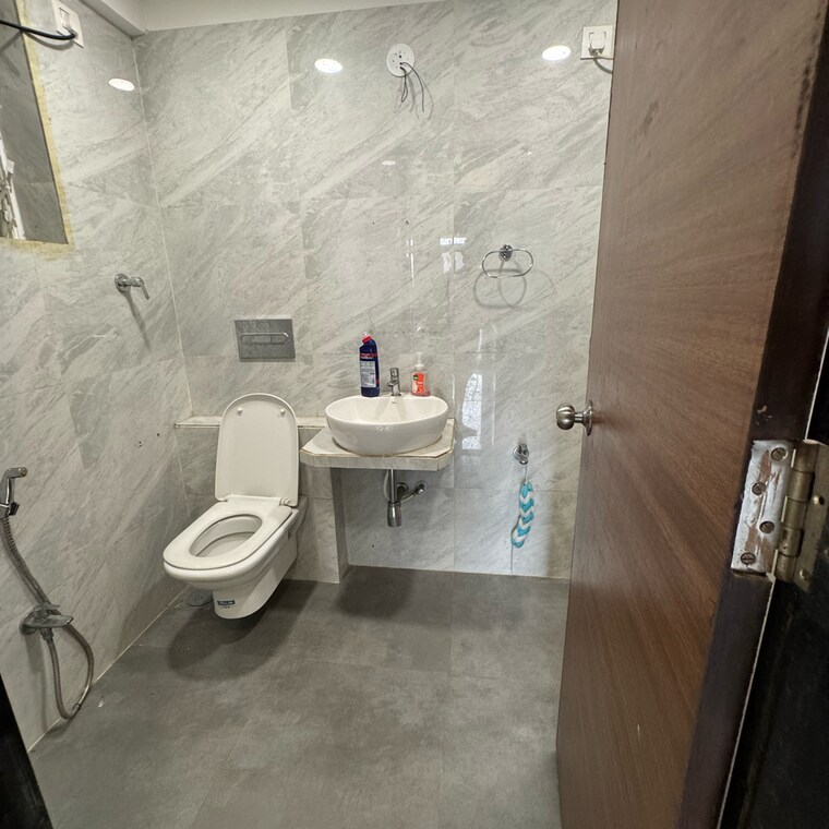 Bathroom, jk-iris 2 Bedroom 658 Sq.Ft. Apartment In Hatkesh Udhog Nagar Thane 9185159