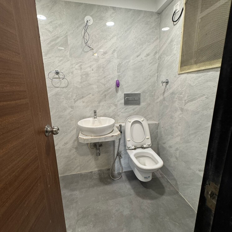 Bathroom, jk-iris 2 Bedroom 658 Sq.Ft. Apartment In Hatkesh Udhog Nagar Thane 9185159