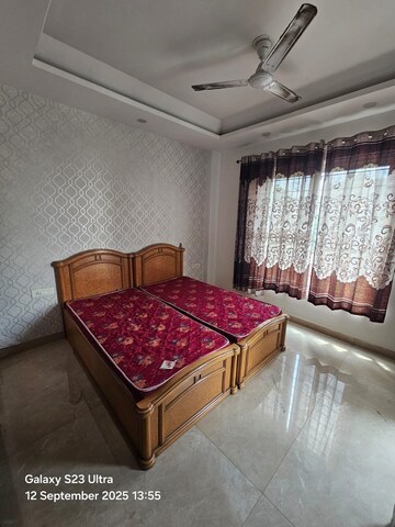 3 BHK Builder Floor For Rent in Sector 64