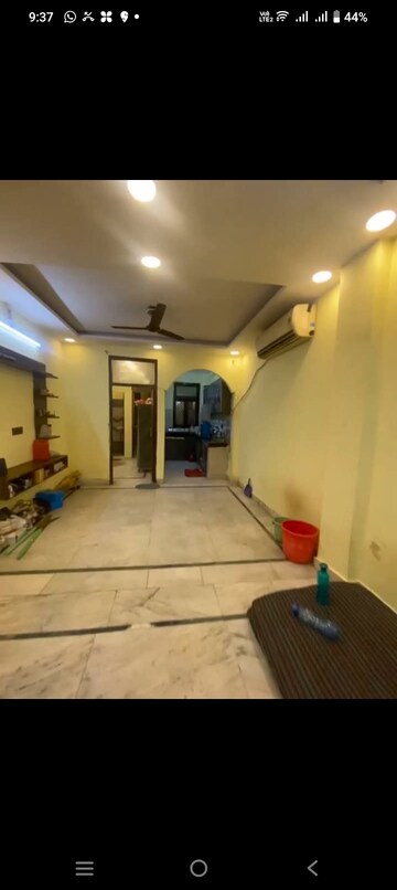Living Room in 2 BHK Builder Floor at Laxmi Nagar – for Rent
