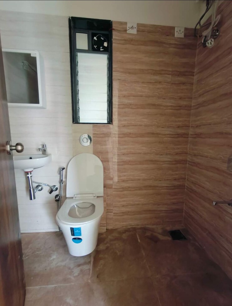 Bathroom, abrol-signature 1 Bedroom 446 Sq.Ft. Apartment In Malad West Mumbai 9185165