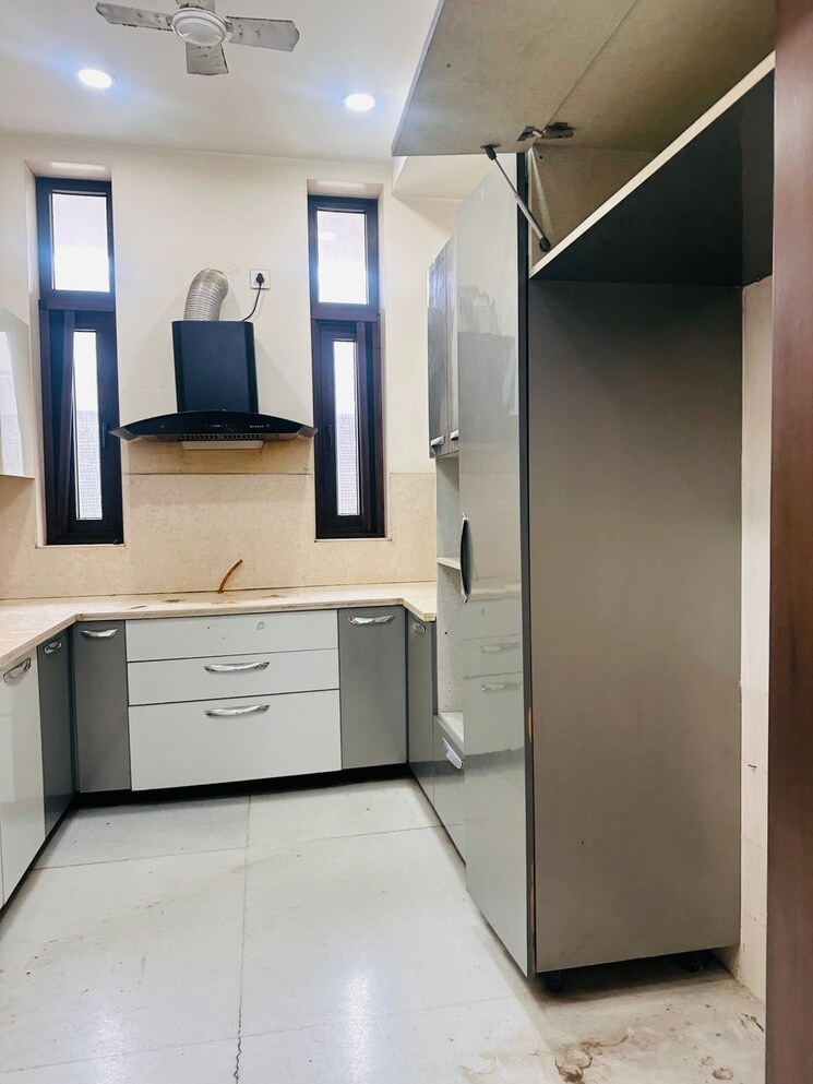 Kitchen, sector 15 ii 3 Bedroom 2200 Sq.Ft. Builder Floor In Sector 15 ii Gurgaon 9185172