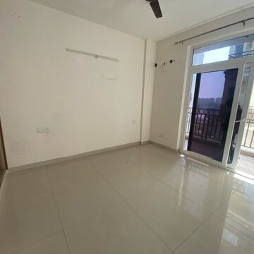 Room in 3 BHK Apartment at Altura Apartments, Nagla Road – for Rent