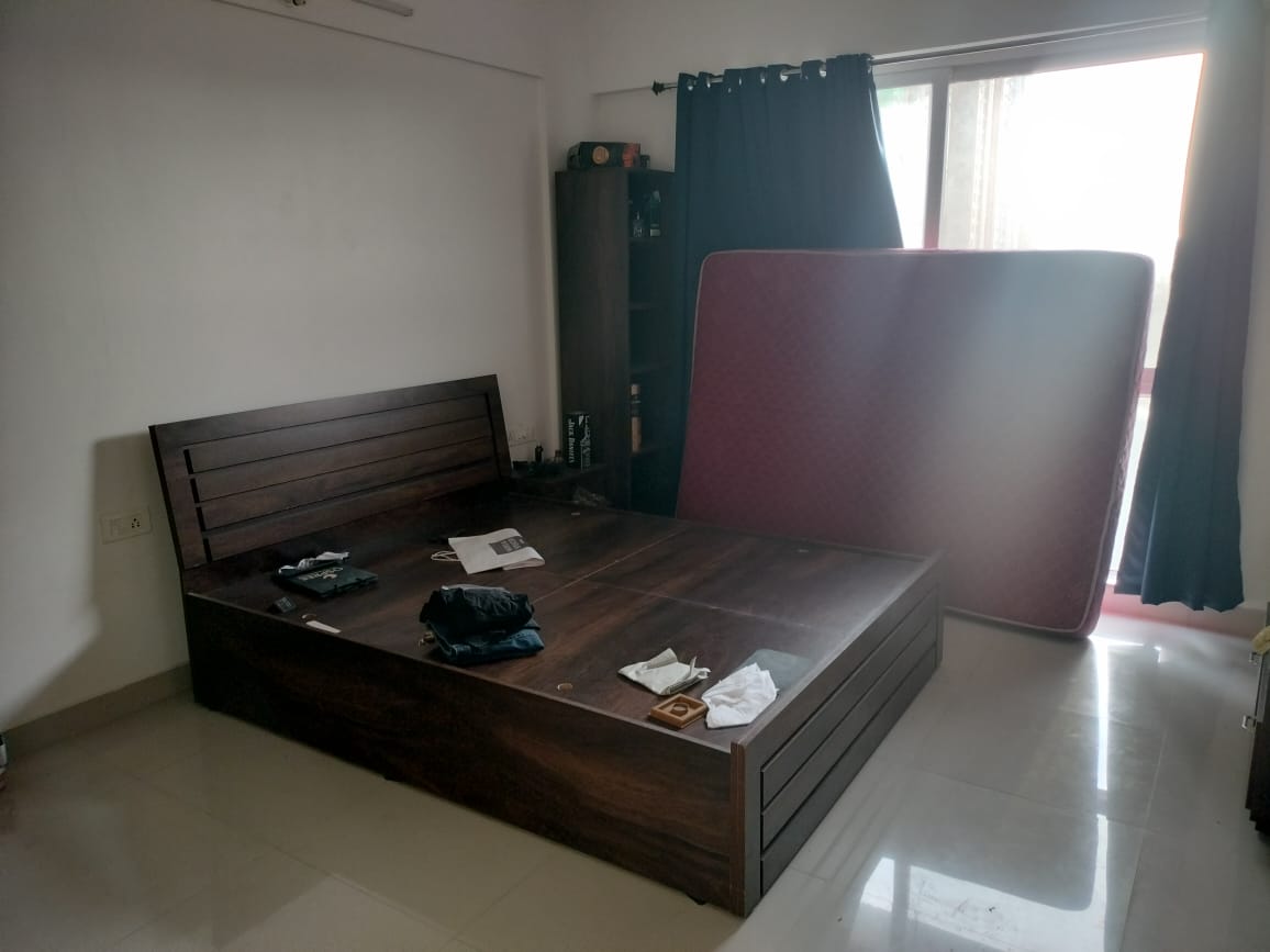 2 BHK Apartment For Rent in Goel Ganga Acropolis