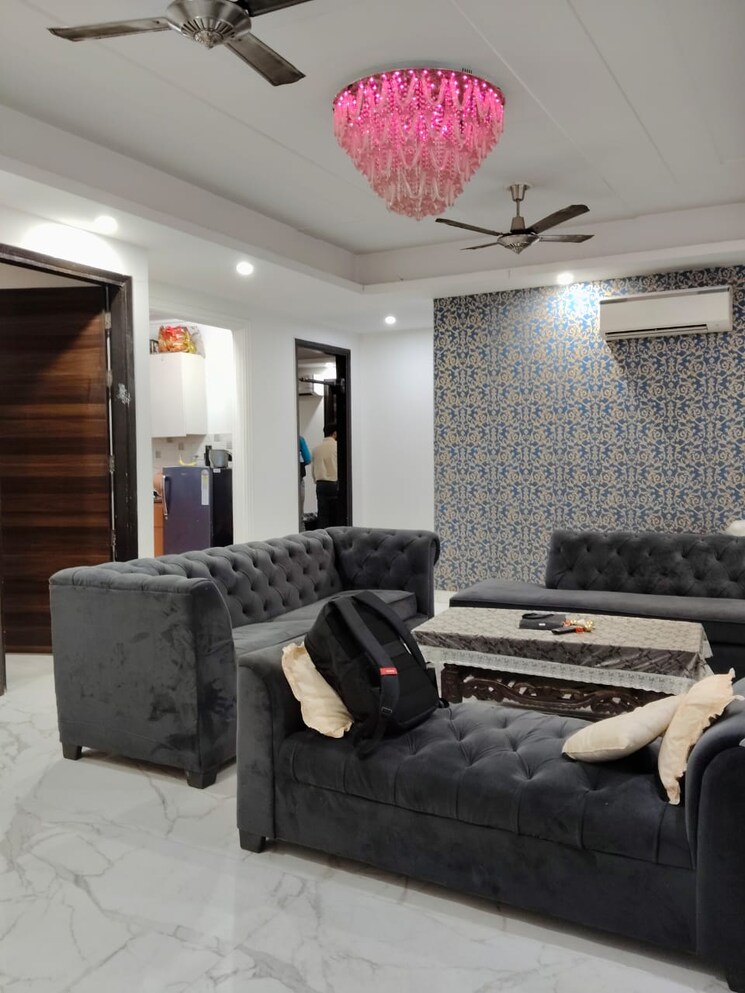 Living Room, sector 30 3 Bedroom 1700 Sq.Ft. Builder Floor In Sector 30 Gurgaon 9185191