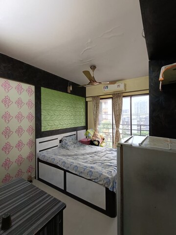 Bedroom in 2 BHK Apartment at Sethia Sea View, Goregaon West – for Rent