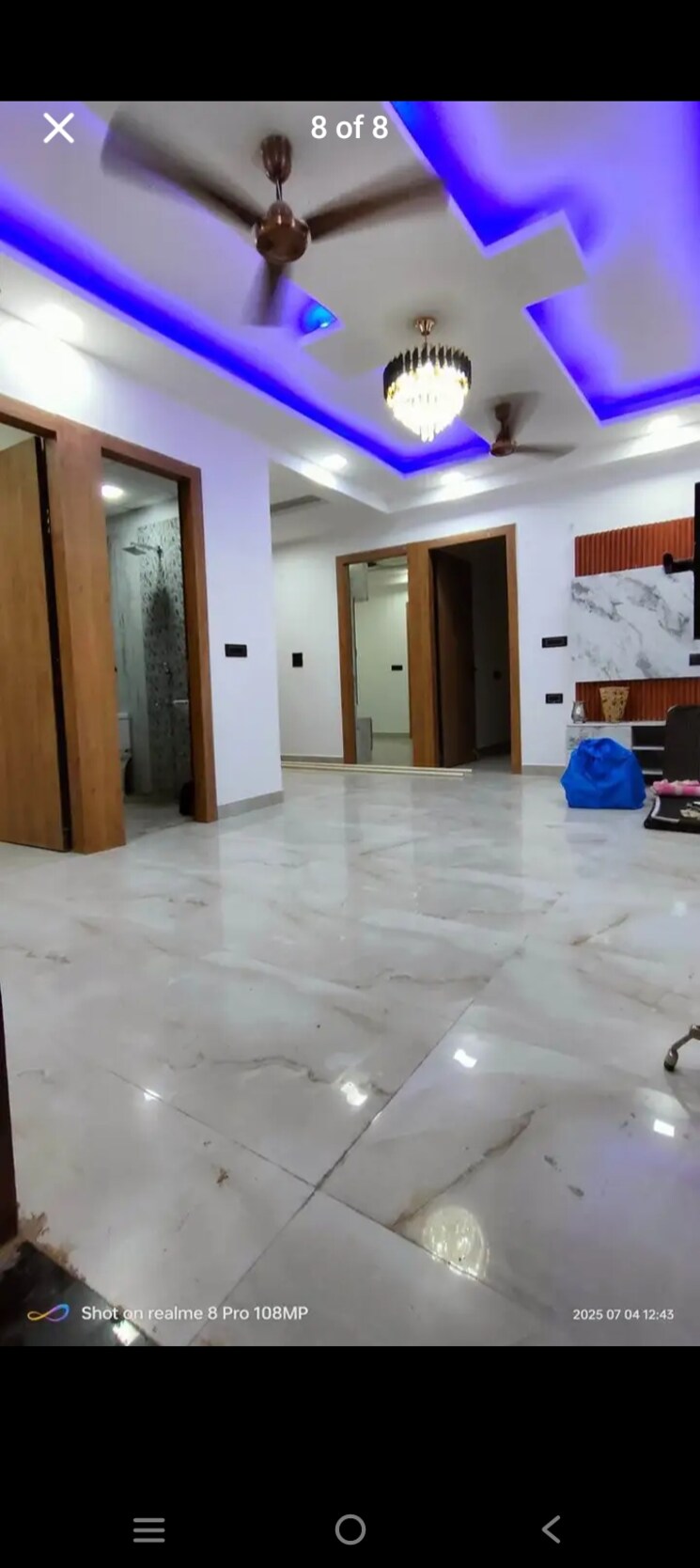 Room, laxmi nagar 3 Bedroom 9000 Sq.Ft. Builder Floor In Laxmi Nagar Delhi 9185197