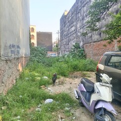 Plot For Sale in Growup Properties 