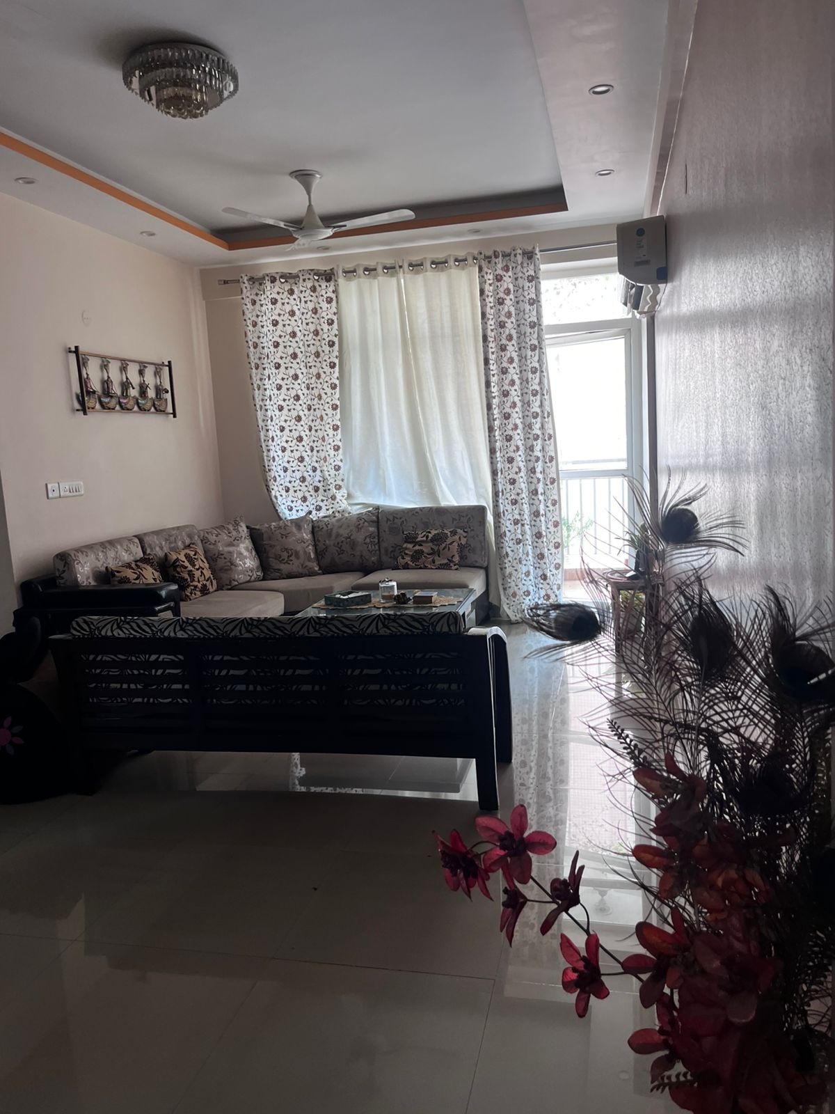 3.5 BHK + Servant Room Apartment For Rent in Maxworth Premier Urban