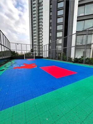 Swimming Pool in 2 BHK Apartment at Ekta Tripolis, Goregaon West – for Rent