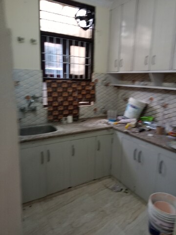 Kitchen in 1 BHK Builder Floor at Maidan Garhi – for Rent