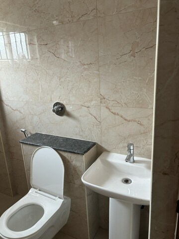 Bathroom in 2 BHK Independent House at Frazer Town – for Rent