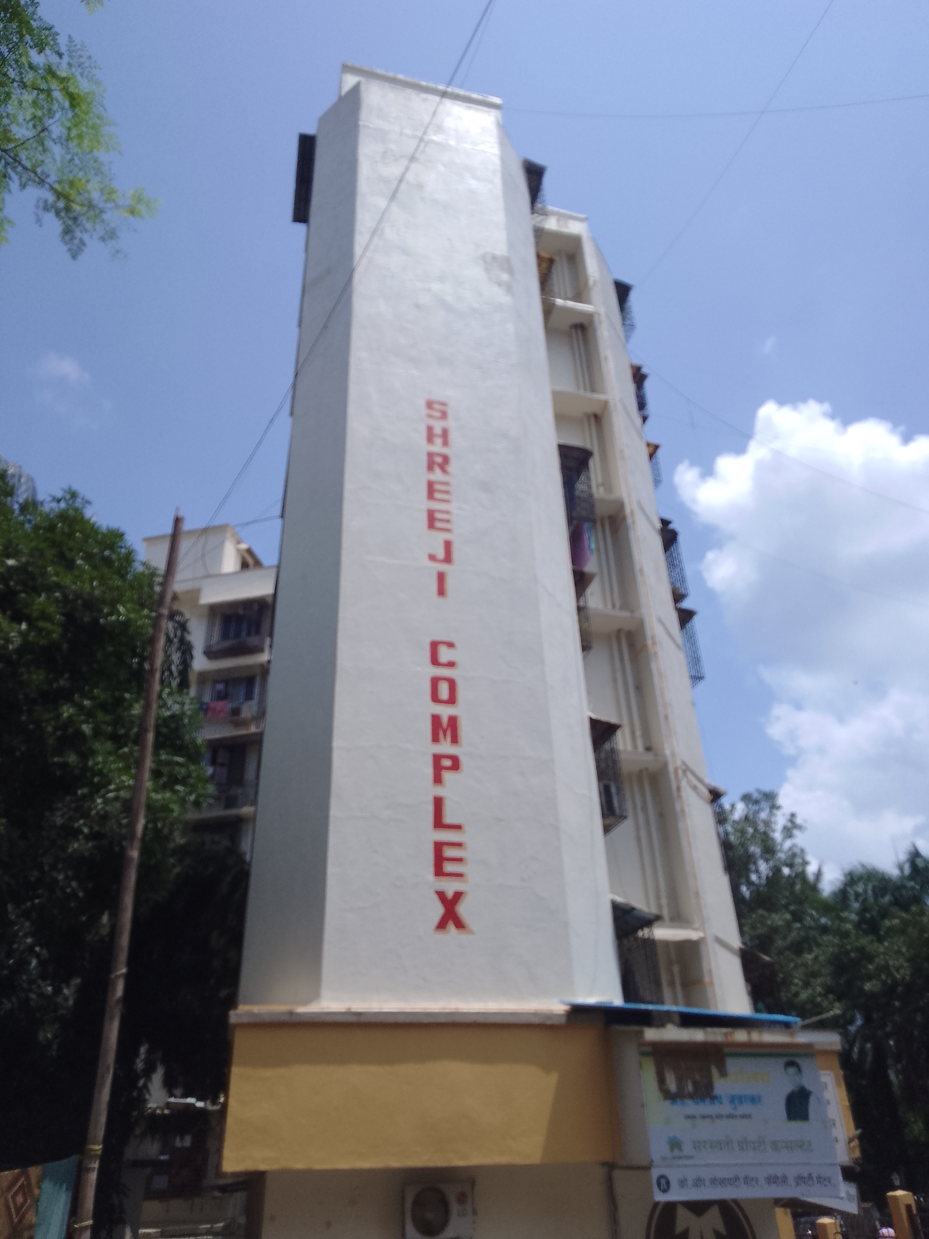2 BHK Apartment For Rent in Shreeji Complex Dahisar West