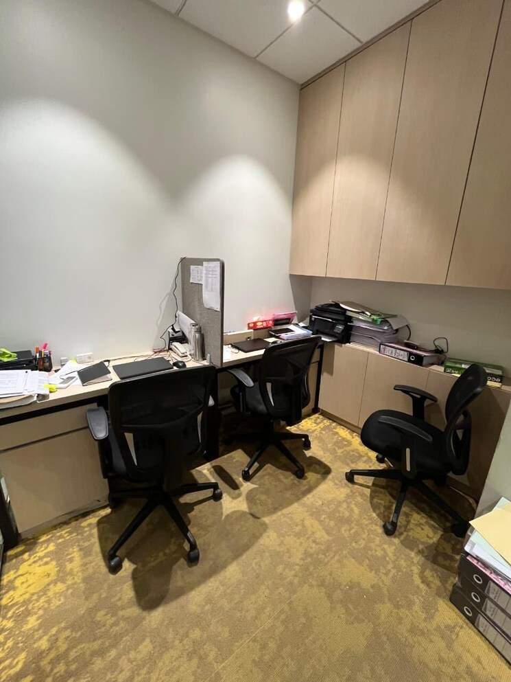 Team Area, kohinoor-square-phase-2 Commercial Office Space 4100 Sq.Ft. In Dadar West Mumbai 9185246