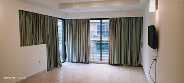 Bedroom in 4 BHK Apartment at Khar West – for Rent