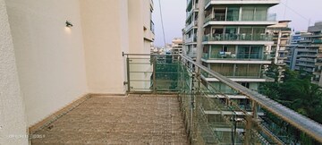 4 BHK Apartment – Exterior View View at Khar West - for Rent