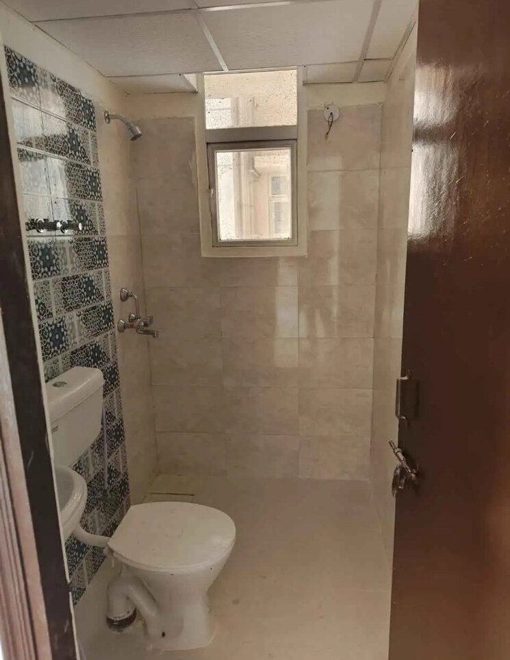 Bathroom, signature-global-proxima 2 Bedroom 685 Sq.Ft. Apartment In Sector 89 Gurgaon 9185299