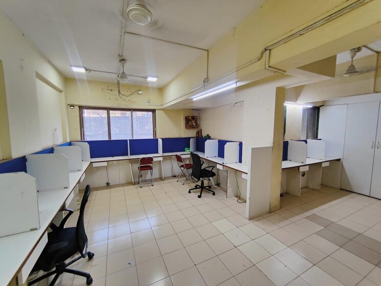Team Area, prabhadevi-chs Commercial Office Space 2300 Sq.Ft. In Prabhadevi Mumbai 9185302