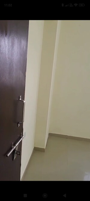 Furnished Amenities in 1 BHK Apartment at One India Tower, Mazgaon – for Sale