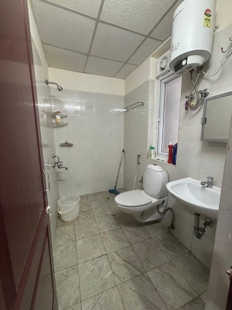 Bathroom, jains-carlton-creek 2 Bedroom 1083 Sq.Ft. Apartment In Manikonda Hyderabad 9185313