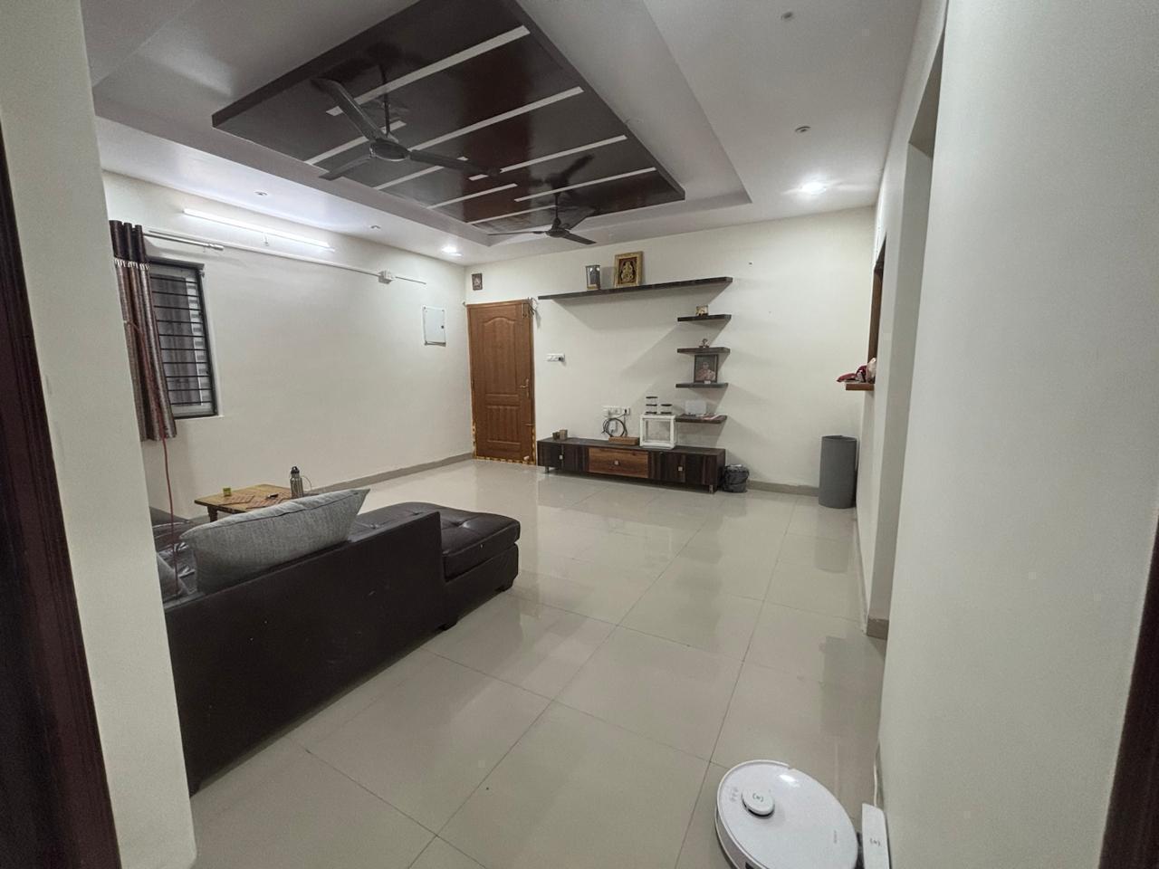2 BHK + Pooja Room Apartment For Rent in Jains Carlton Creek