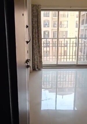 2 BHK Apartment For Sale in Agarwal Paramount, Virar West