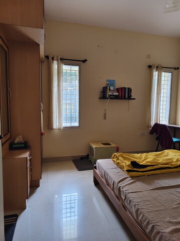 Living Room in 2 BHK Builder Floor at Halasuru – for Rent