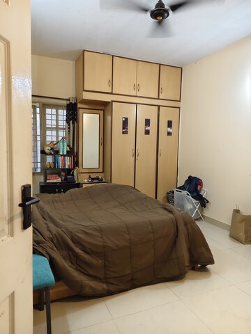Bedroom in 2 BHK Builder Floor at Halasuru – for Rent