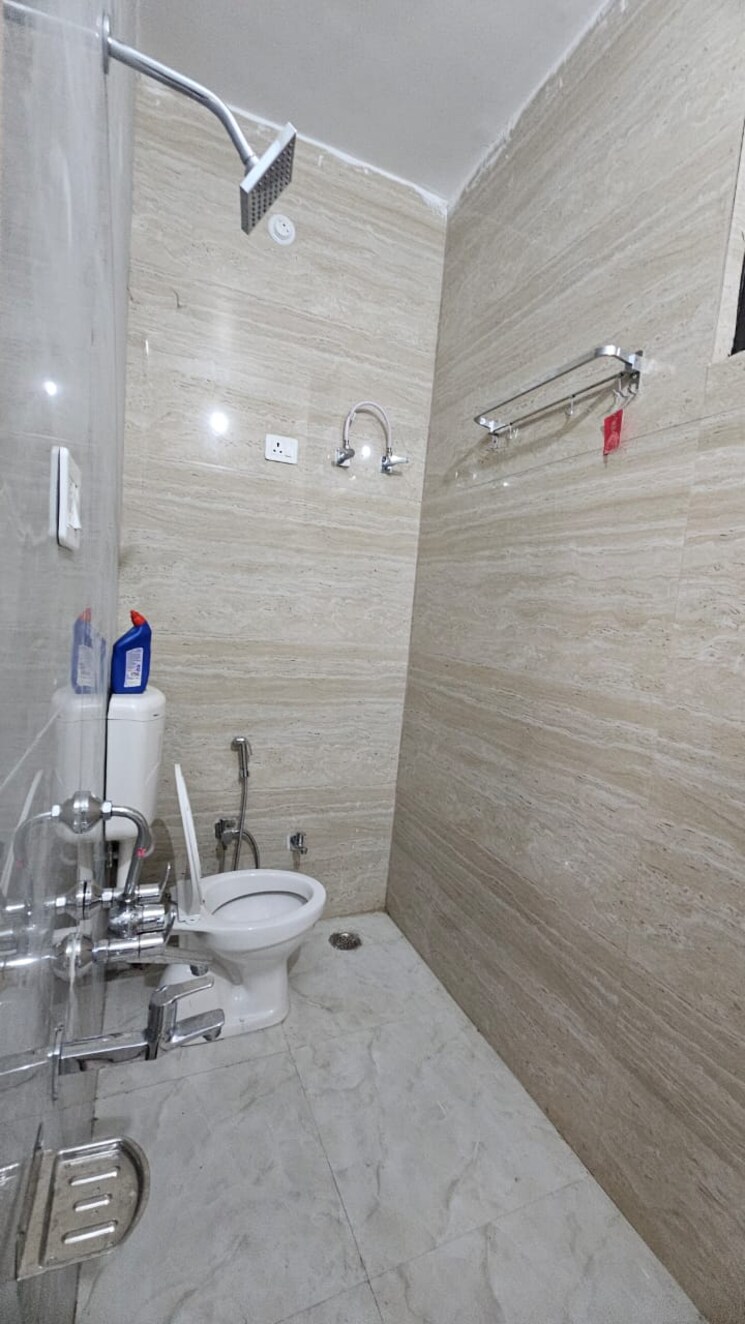 Bathroom, gomti nagar 3 Bedroom 1080 Sq.Ft. Independent House In Gomti Nagar Lucknow 9185345