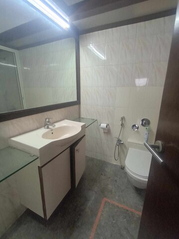 Kitchen in 4 BHK Apartment at Vinayak Heights Bandra, Bandra West – for Rent